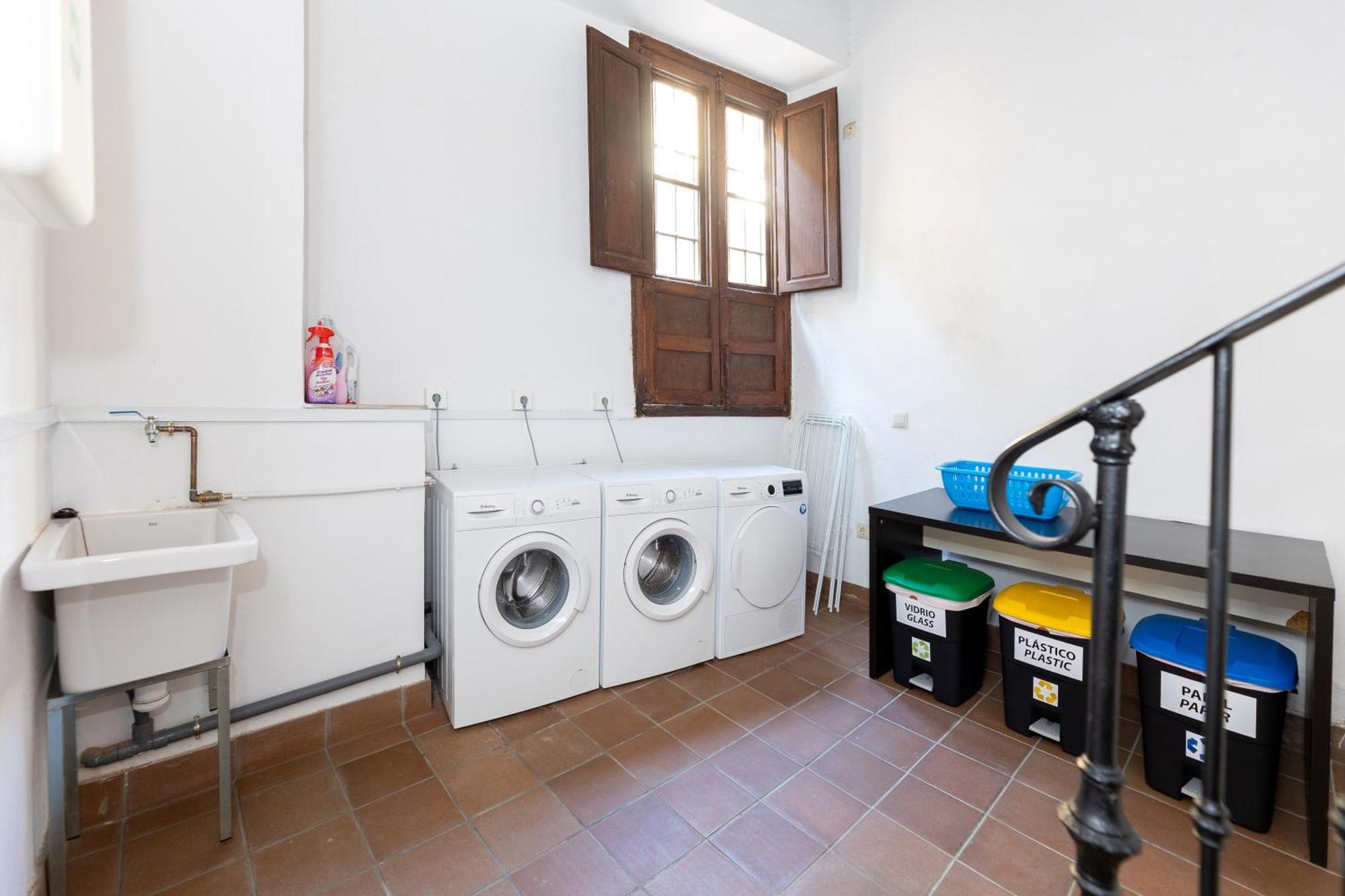 Apartamentos En Pleno Centro, Aljibe Rodrigo Del Campo 2C Granada Exteriör bild
